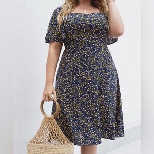 SHEIN Plus Ditsy Floral Sweetheart Neck A-line Dress EUC 1X